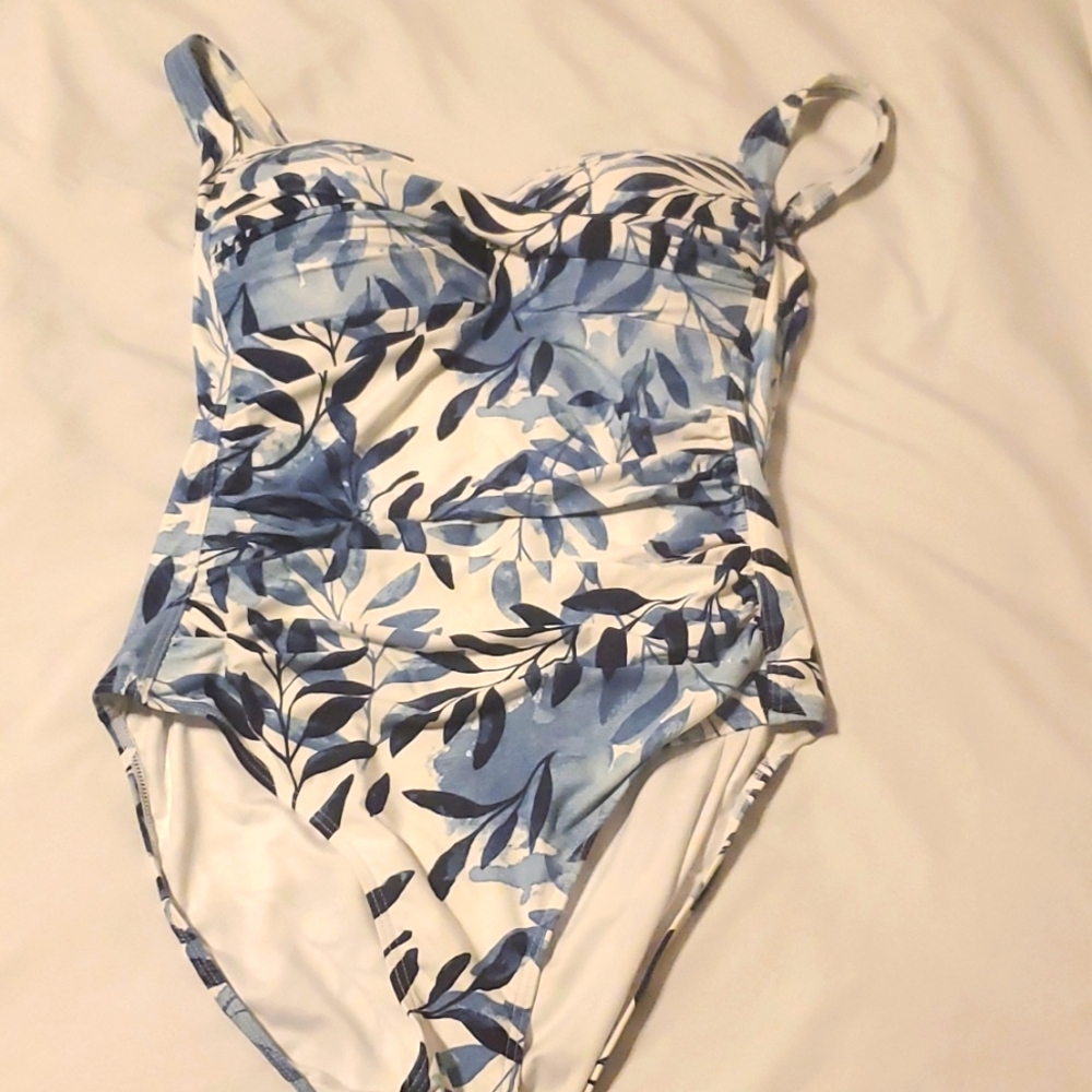 Niptuck swim suit 12
